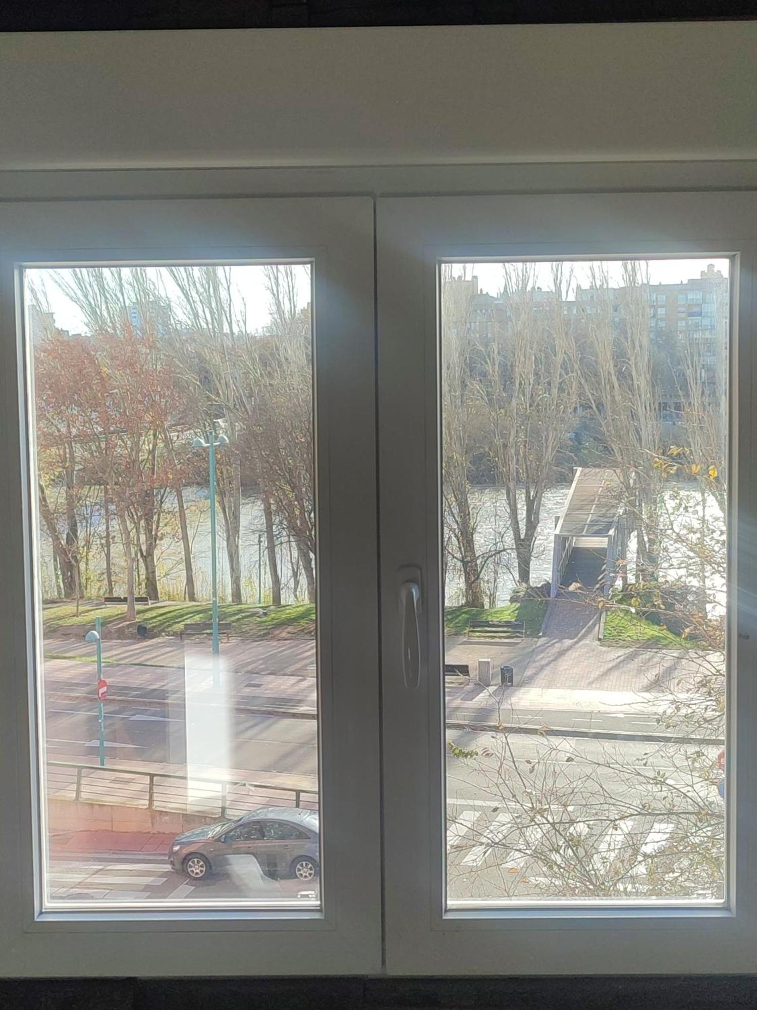 Apartamento Cerca Plaza Pilar Zaragoza Luaran gambar
